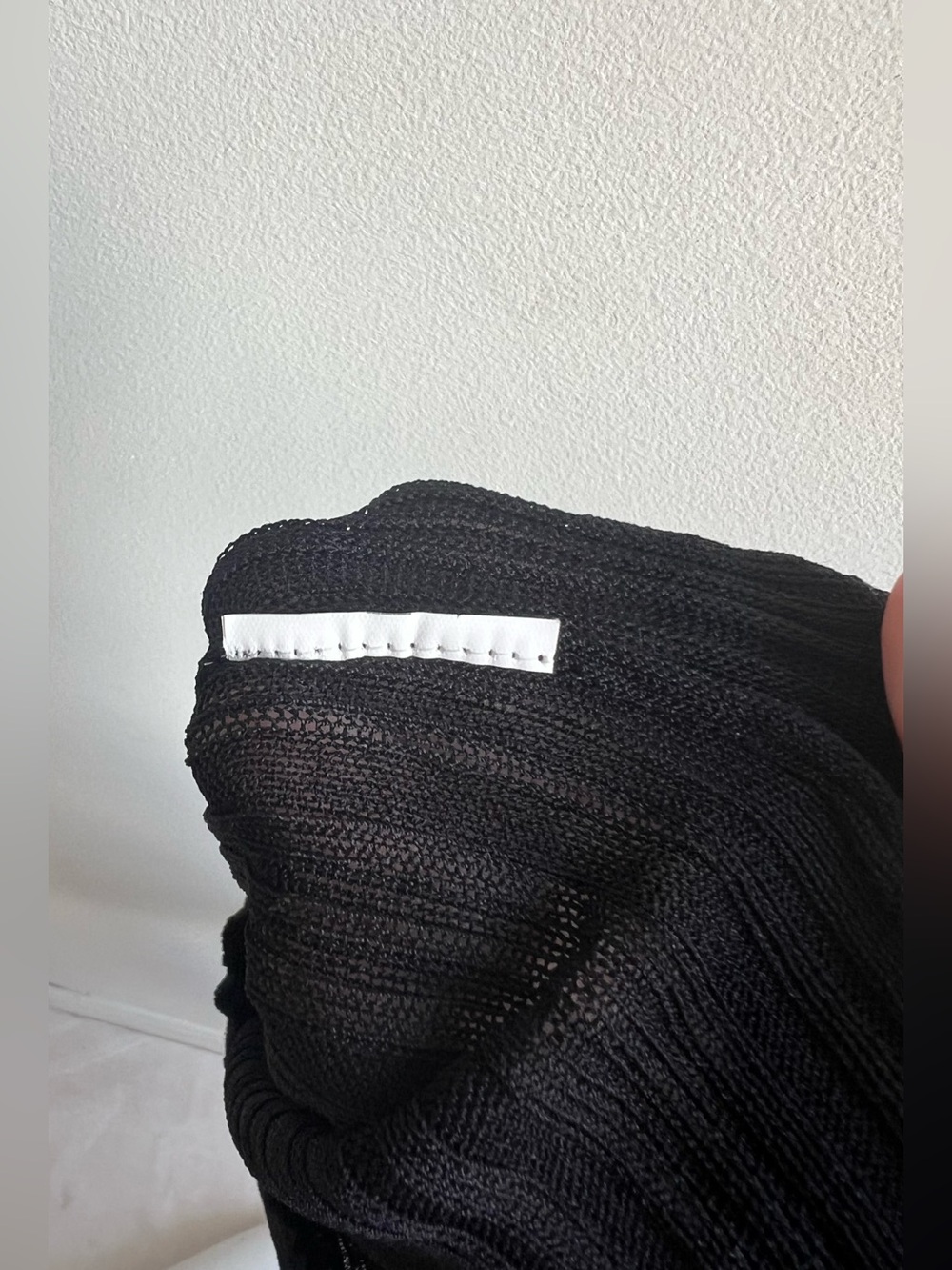 Dissh Black Eva Long Sleeves Knit Top Viscose Nylon Blend Semi Sheer Size S - Picture 8 of 10